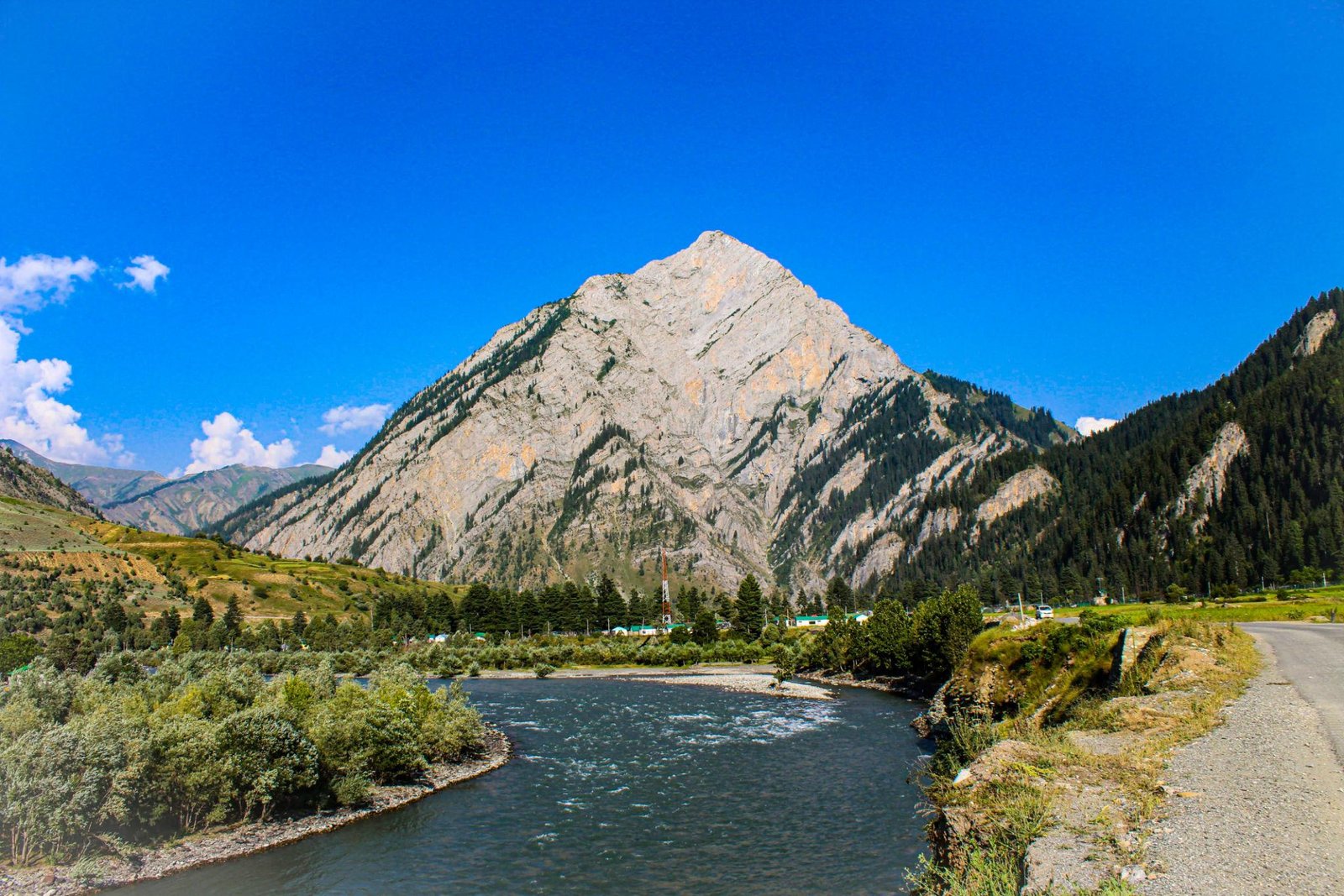 Himalayan valley landscape in Gurez Valley, Kashmir